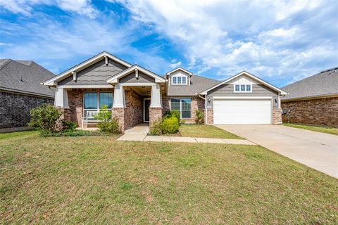 Photo of 609 Parsons Drive, Yukon, OK 73099 (MLS # 1227916)