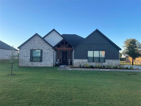 Photo of 2247 Jackson Lane, Blanchard, OK 73010 (MLS # 1213433)