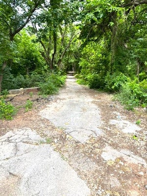 N BEARD AVE, SHAWNEE, OK 74804 - Image 263b95faaea9cc1e5a5a7ea32d0d719b/3280013765