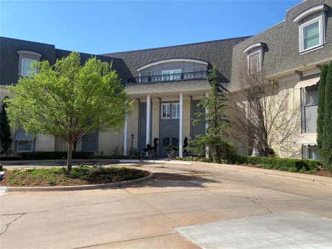 Photo of 1114 Sherwood Lane #C-1, Nichols Hills, OK 73116 (MLS # 1240295)