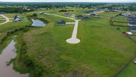 Photo of 9674 Vista Reach Drive, Edmond, OK 73025 (MLS # 1234007)