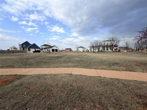 Photo of Boardwalk Crossing, Norman, OK 73072 (MLS # 1218425)