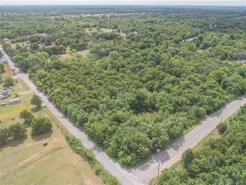 Photo of 5716 S Broadway Avenue, Oklahoma City, OK 73109 (MLS # 1228026)