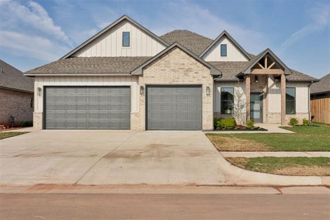 Photo of 1813 Aminas Way, Yukon, OK 73099 (MLS # 1250744)