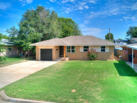 Photo of 3037 SW 65th Place, Oklahoma City, OK 73159 (MLS # 1238221)