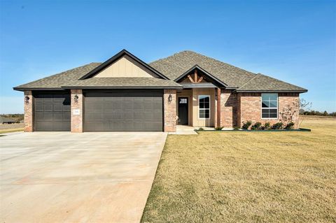Photo of 2086 Cash Court, Blanchard, OK 73010 (MLS # 1185247)