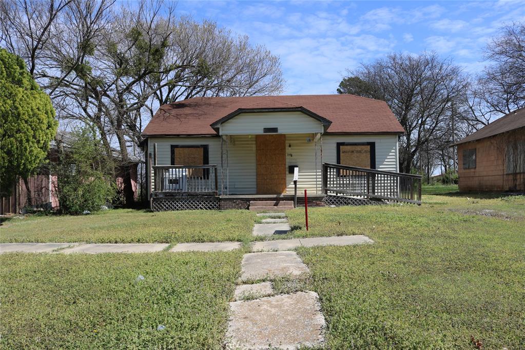 Photo 1 of 21 — 1106 S Okfuskee Avenue, Wewoka, OK 74884