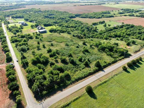 Photo of 15165 N Gregory Road, Yukon, OK 73099 (MLS # 1238091)