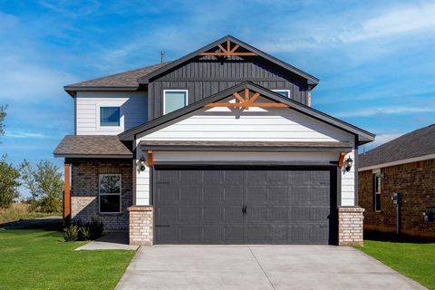 Photo of 12708 Carrara Lane, Yukon, OK 73099 (MLS # 1217291)