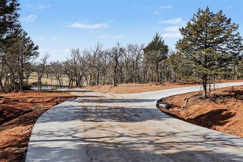 Photo of 9585 Elisabeth Drive, Guthrie, OK 73044 (MLS # 1218498)