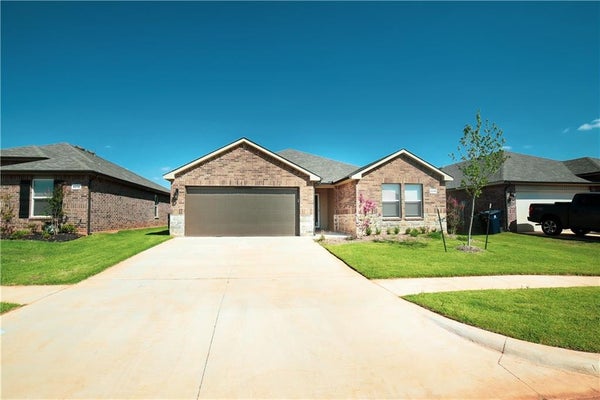 4216 MOONLIGHT RD, MUSTANG, OK 73064 - Image 2b1bd2b7e6b3378fdaf9c543096cd1ce/431607558