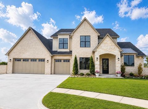 Photo of 4604 Rustic Trails TRL, Moore, OK 73160 (MLS # 1228485)
