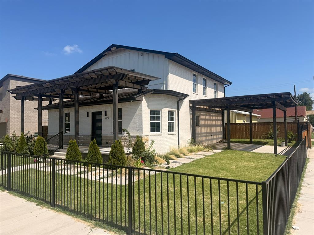 Photo 1 of 39 — 1301 NW 1st Street, Oklahoma City, OK 73106