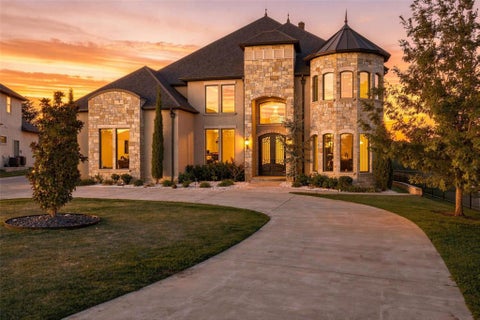 Photo of 17804 Blue Heron Court, Edmond, OK 73012 (MLS # 1248649)