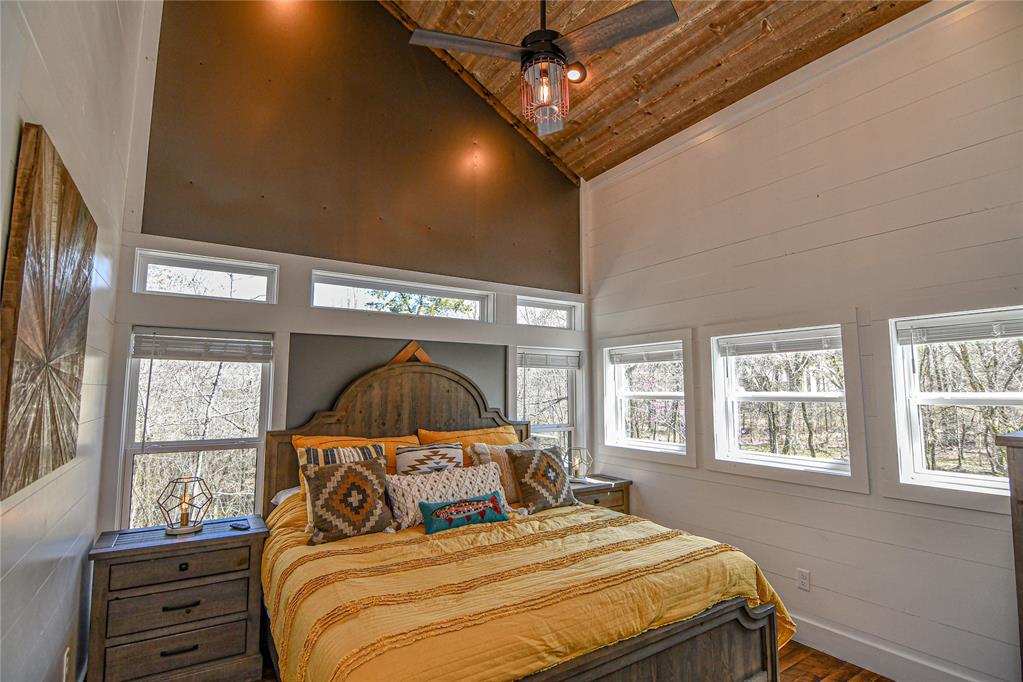 Broken Bow, Oklahoma, 74728, United States, 6 Bedrooms Bedrooms, ,7 BathroomsBathrooms,Residential,Active,2029721