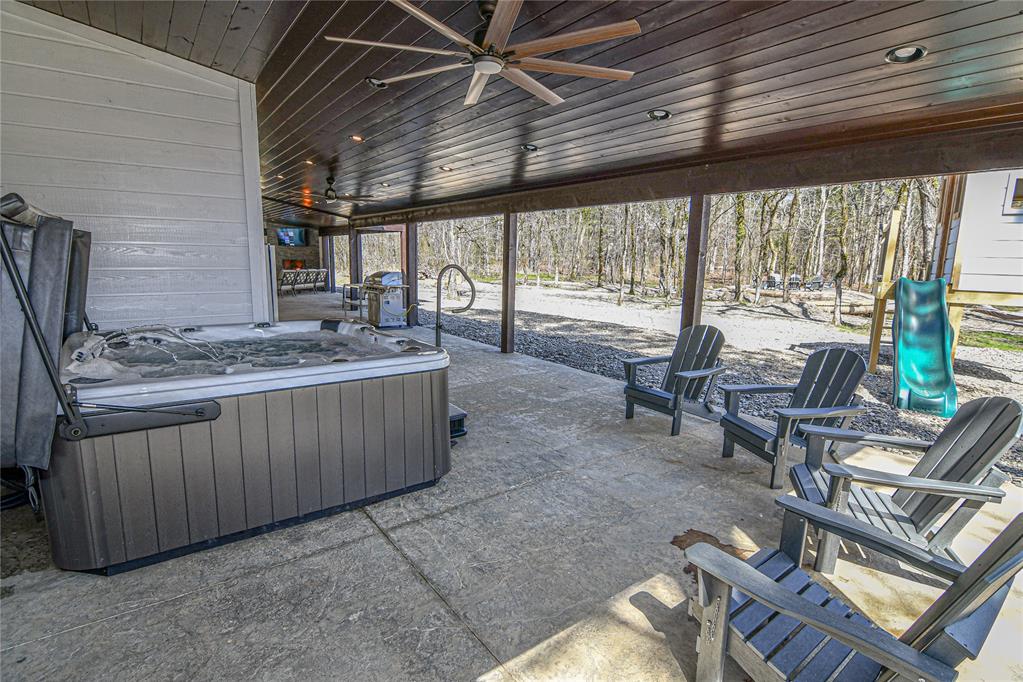 Broken Bow, Oklahoma, 74728, United States, 6 Bedrooms Bedrooms, ,7 BathroomsBathrooms,Residential,Active,2029721