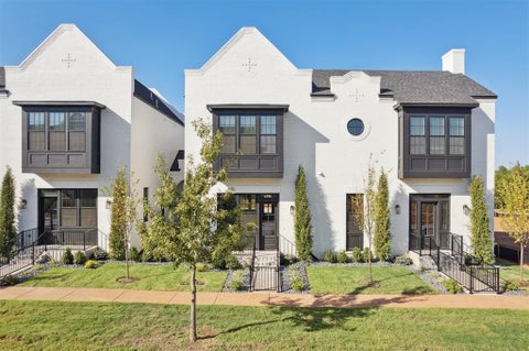 Photo of 18829 Selah Way, Norman, OK 73072 (MLS # 1215964)
