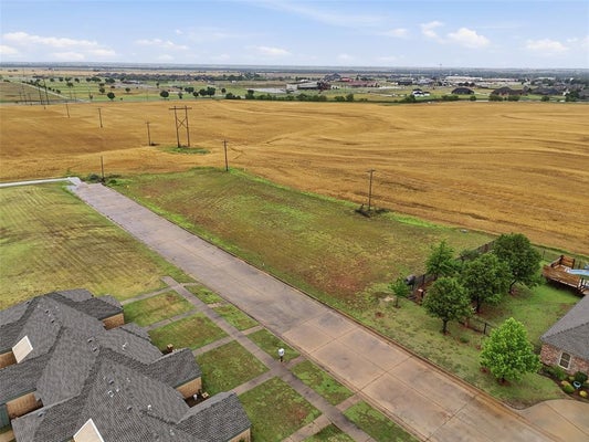 310 S MITCHELL DR, KINGFISHER, OK 73750 - Image 2c467e4f94a29f3b9132bb2d754d20db/514455573