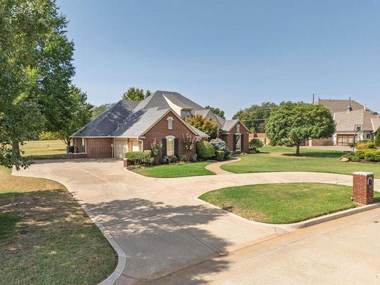 1112 TROON CIR, SHAWNEE, OK 74801 - Image 2cfee9c2c073db26455edbe535e34ba6/903989100