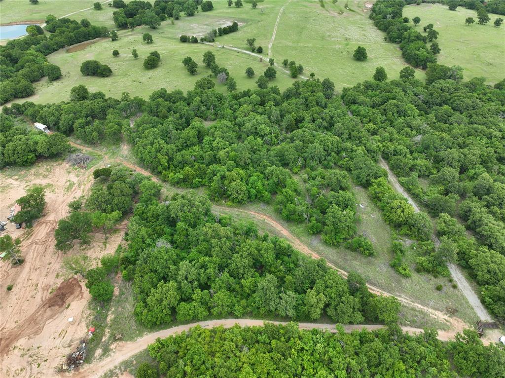 Photo 1 of 25 — 1996 County Road 1556, Rush Springs, OK 73082