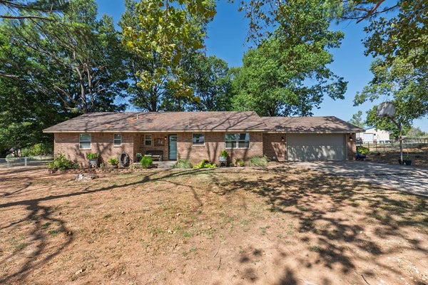 19806 MALONE RD, TECUMSEH, OK 74873 - Image 2d93f91f8d69848e775a6ddbbb40180a/3958895952
