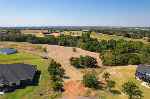 Photo of 4565 Raymond Lane, Guthrie, OK 73044 (MLS # 1242902)