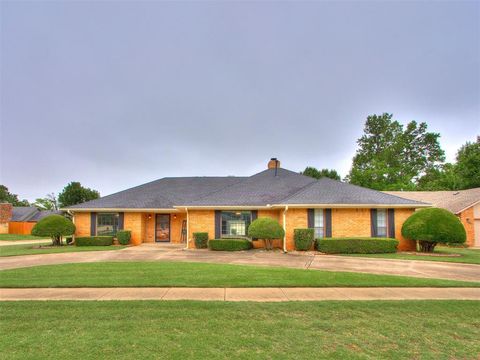 Photo of 613 Inverness Court, Norman, OK 73072 (MLS # 1230095)