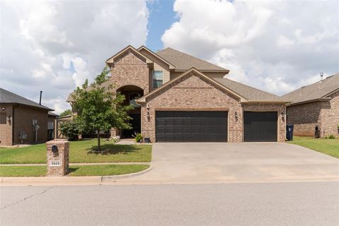 Photo of 3609 Sadie Drive, Yukon, OK 73099 (MLS # 1232150)