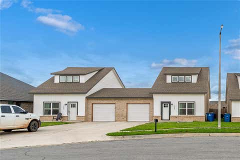 Photo of 1664 Comice Drive, Newcastle, OK 73065 (MLS # 1236813)