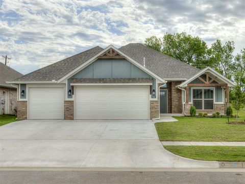 Photo of 7620 Three Woods Lane, Yukon, OK 73099 (MLS # 1231719)