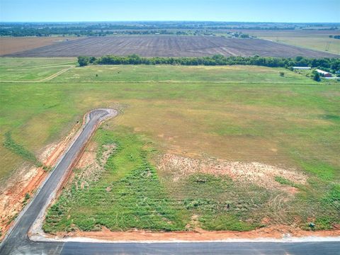 Photo of 975 Rylee Lane 4a Lane, Tuttle, OK 73089 (MLS # 1231815)