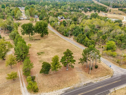 Photo of 15610 SE 29th Street, Choctaw, OK 73020 (MLS # 1255778)