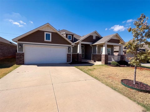 Photo of 612 Carolyn Ridge Road, Norman, OK 73071 (MLS # 1248124)