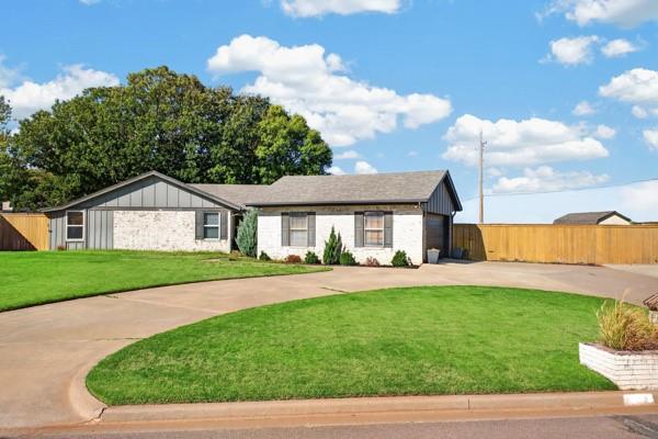1009 BOWMAN AVE, ELK CITY, OK 73644 - Image 2fde2396b6aa8f769ef09badae2fc143/4196998531