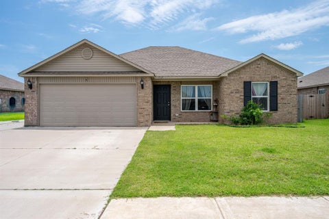 Photo of 512 SE 5th Street, Newcastle, OK 73065 (MLS # 1247183)