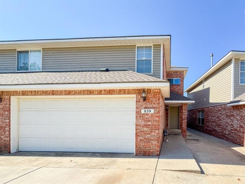 Photo of 839 Rambling Oaks Drive, Norman, OK 73072 (MLS # 1246719)