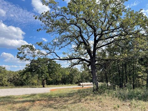 Photo of 5402 Oak Hill Ranch Road, Noble, OK 73068 (MLS # 1194532)