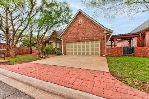 Photo of 90 Olde Village Way, Edmond, OK 73013 (MLS # 1218115)