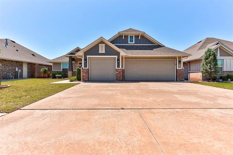 Photo of 2800 Pebble Creek Street, Moore, OK 73160 (MLS # 1227772)