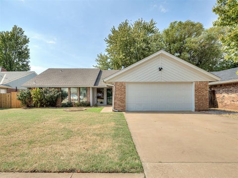 Photo of 1509 Sand Springs Trail, Edmond, OK 73013 (MLS # 1251322)