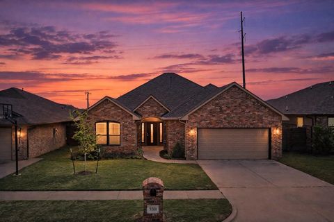 Photo of 9300 Arman Drive, Yukon, OK 73099 (MLS # 1223819)