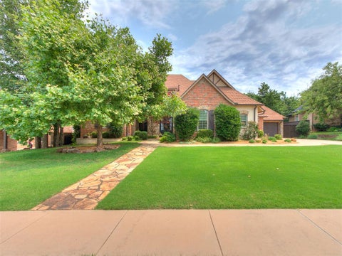 Photo of 1108 Iron Bridge Court, Edmond, OK 73034 (MLS # 1251120)