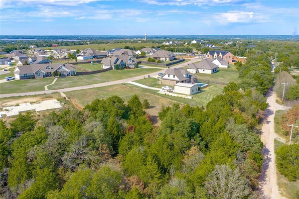 14812 EVERTON DR, JONES, OK 73049 - Image 33db2be017808c372186fc8e47dd0d54/2392941163