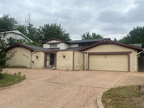 Photo of 6413 W Kensington Road, Oklahoma City, OK 73132 (MLS # 1226963)