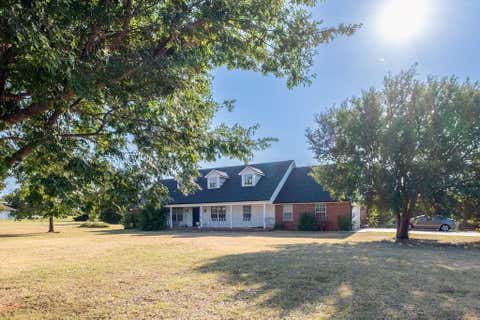 Photo of 12601 Natasha Way, Yukon, OK 73099 (MLS # 1244734)