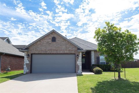 Photo of 18300 N Summer Grove Avenue, Edmond, OK 73012 (MLS # 1227454)