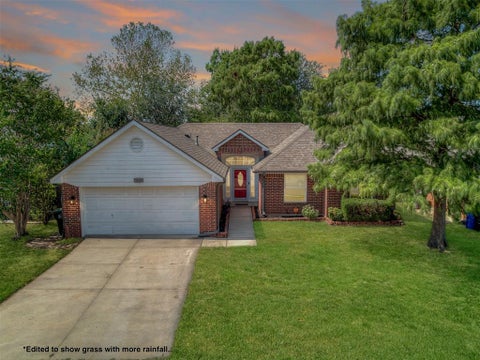 Photo of 1604 Oriole Drive, Norman, OK 73071 (MLS # 1250045)