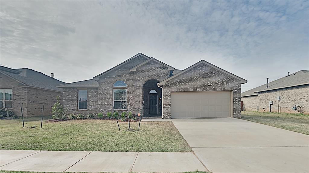 Photo 1 of 18 — 11308 SW 36th Street, Yukon, OK 73099