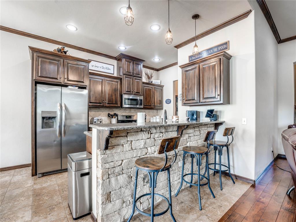 5627 Cimarron Manor - Photo 4