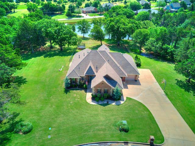 5627 Cimarron Manor